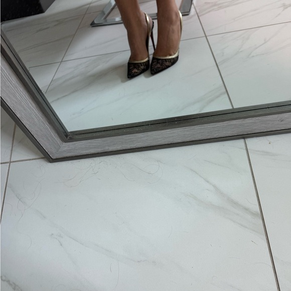 Authentic Christian Louboutin Red Sole Sandal - Picture 3 of 13